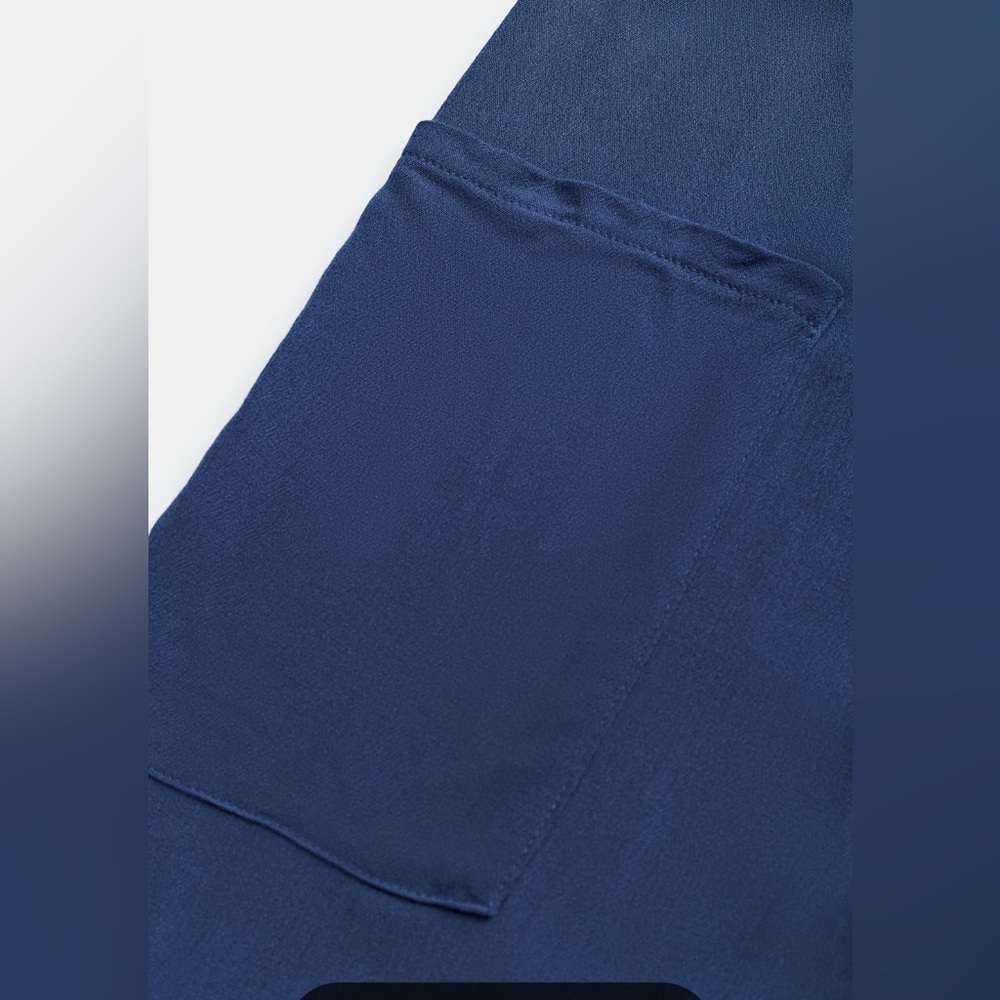 Cupshe Plunge Halter Jogger Jumpsuit - Picture 11 of 14